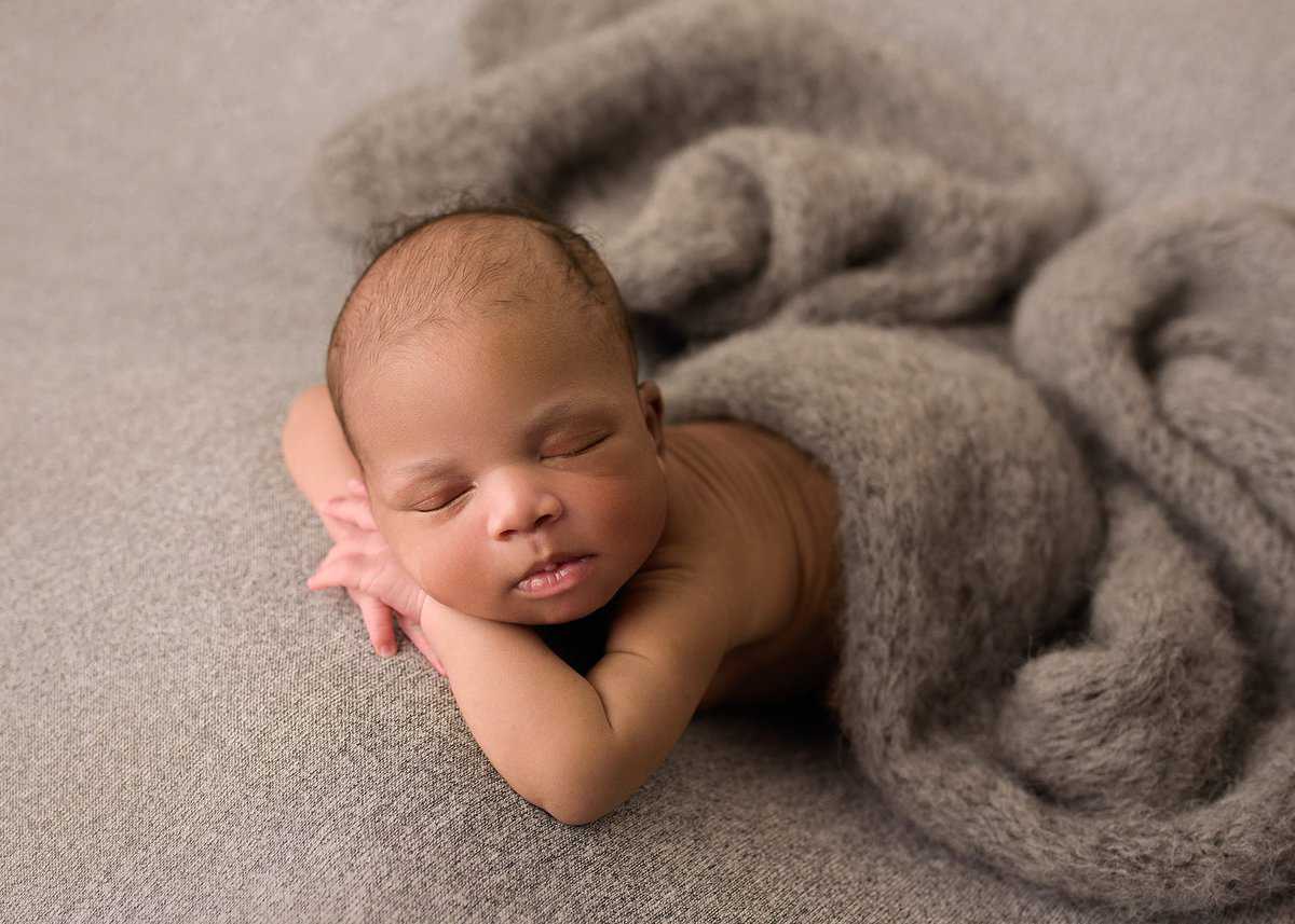DSC_0248 baby photos atlanta ga, marietta newborn photographer, powder springs newborn photography, atlanta newborn portraits, fine art photography, best newborn photographer near me, kennesaw newborn photography, roswell newborn photos, baby photography studio