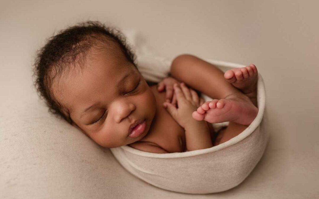 Finding the Best Atlanta Newborn Photographer