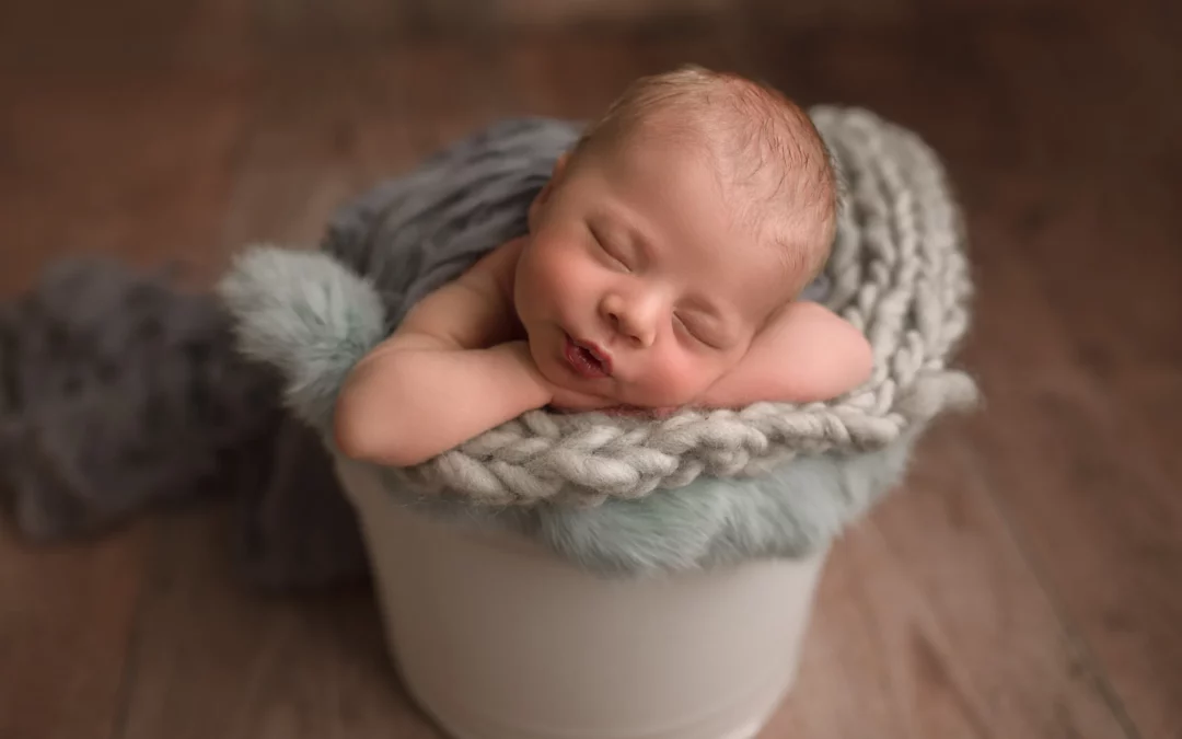 Newborn photoshoot in Lincoln NE | Baby Gibson’s Photo Session