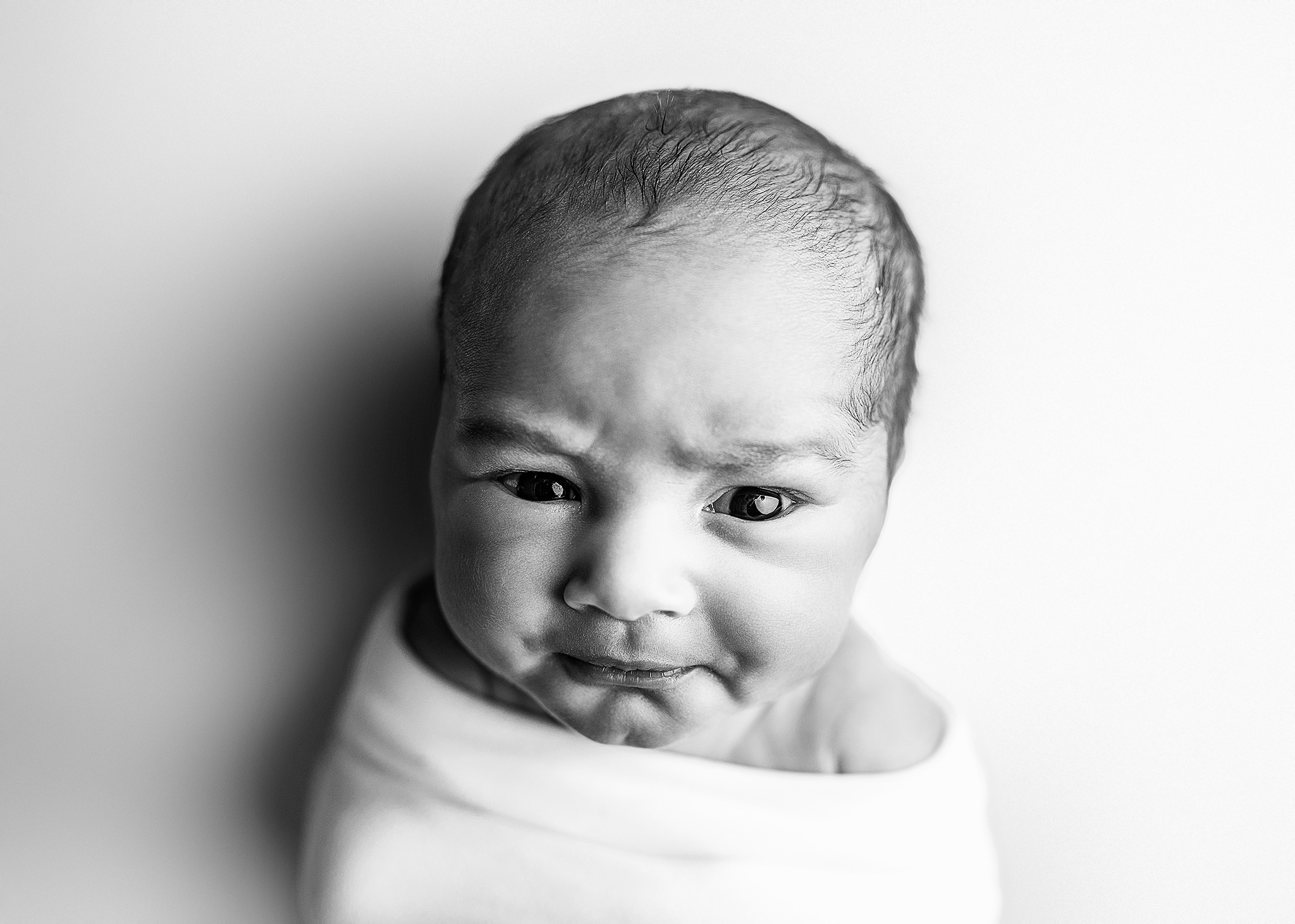 baby boy detail shots, baby awake during photo session, newborn photography lincoln ne, hospital photography linccoln ne