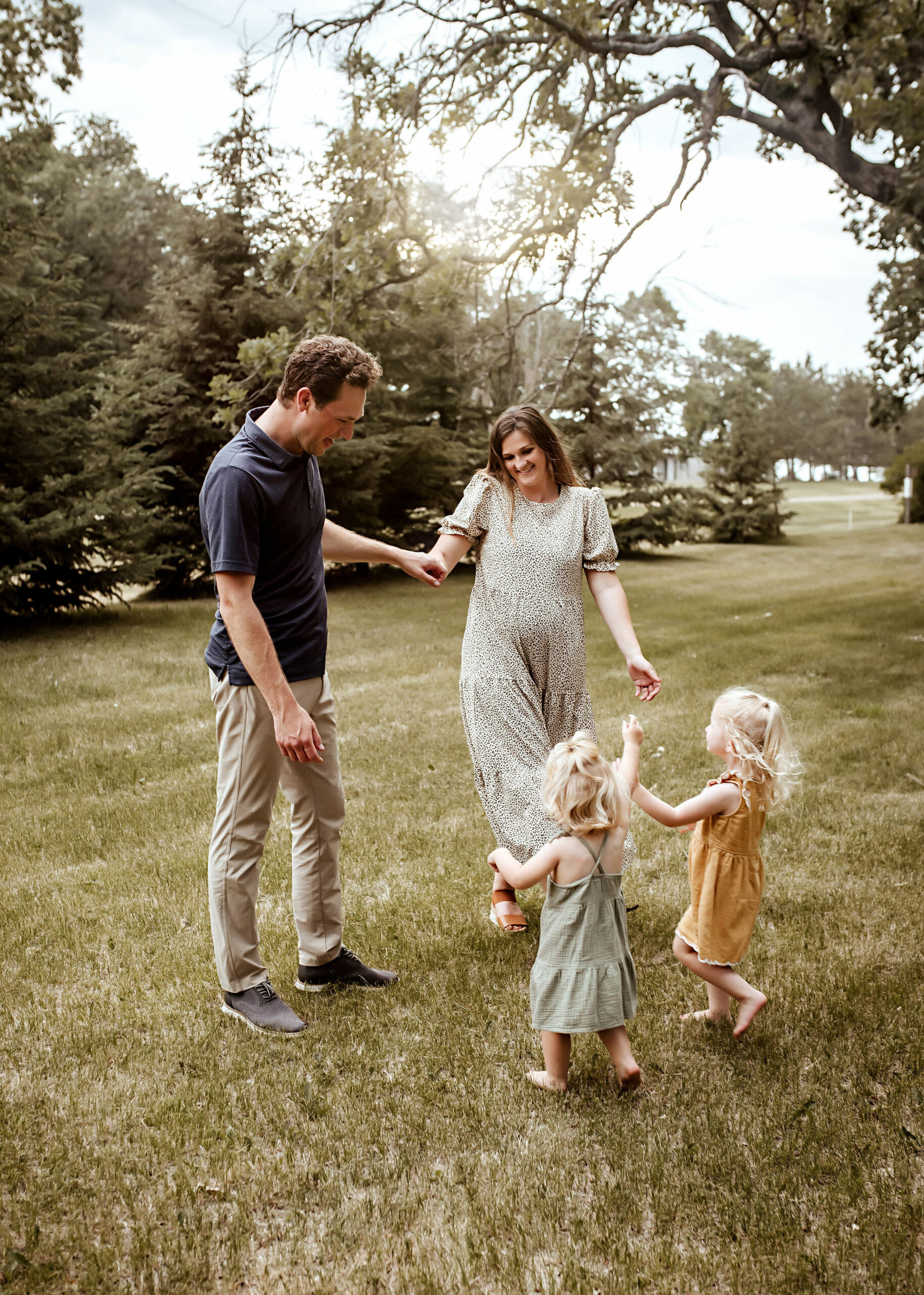 family photographers lincoln ne, outdoor family session, mini session for fall