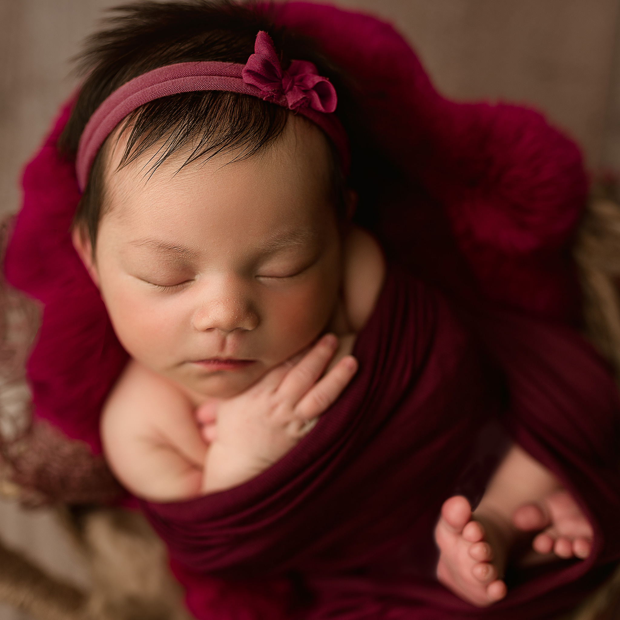 Newborn baby girl in pink, newborn studio photography, lincoln nebraska newborn photography, lincoln nebraska photographer, omaha newborn, newborn photoshoot