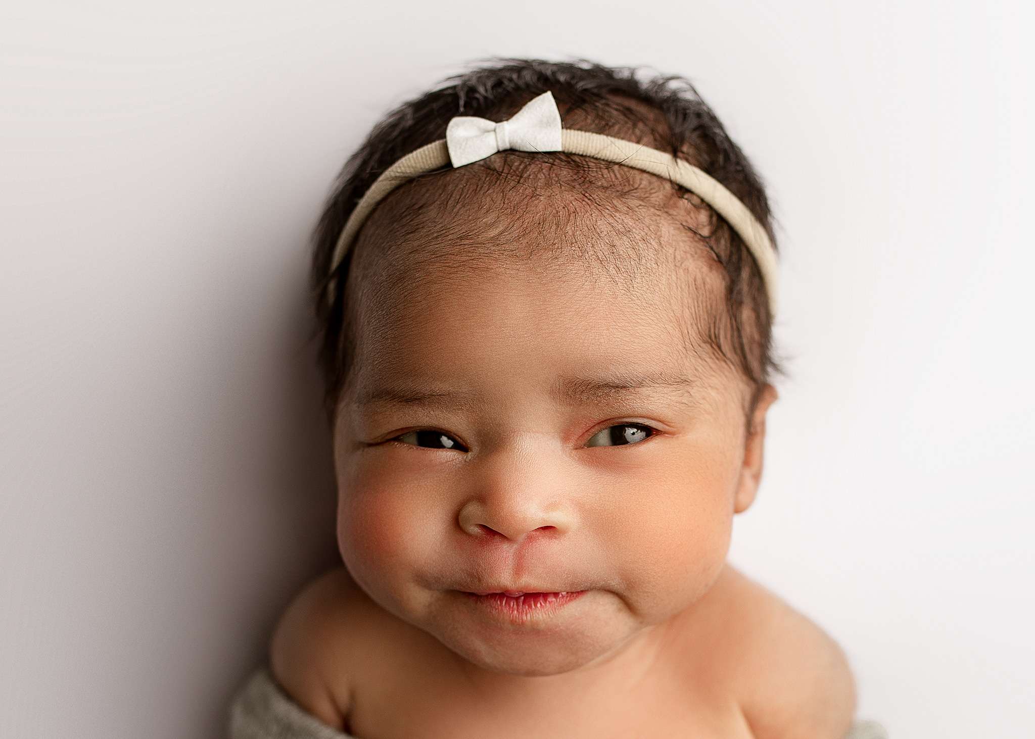 indoor studio photography nebraska, newborn photographer nebraska, nebraska newborn photographer