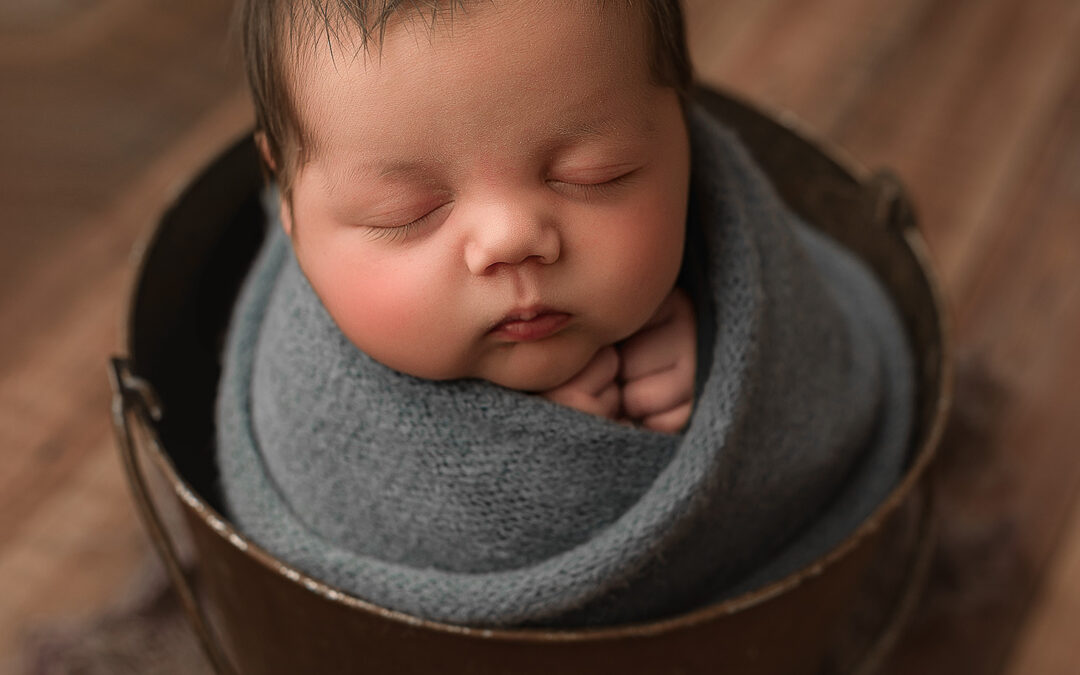 In-Home Newborn Photography Indianapolis | What to Expect