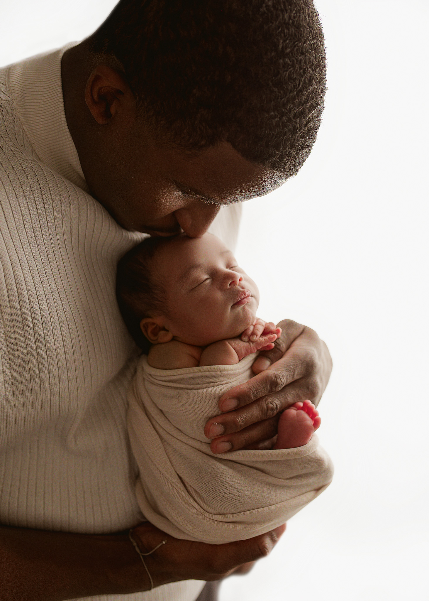 final edited image from newborn session done in indianapolis home